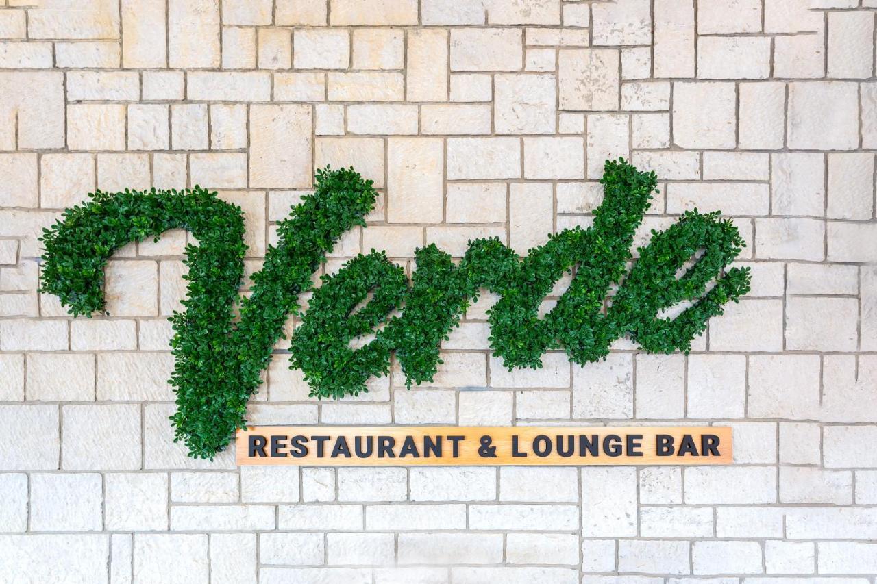 Hotel Adria マリンスカ エクステリア 写真