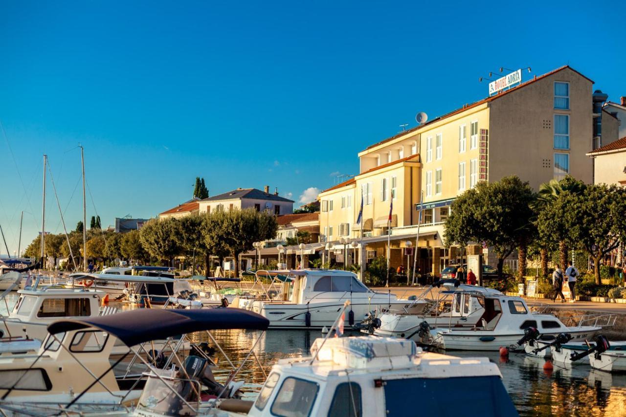 Hotel Adria マリンスカ エクステリア 写真